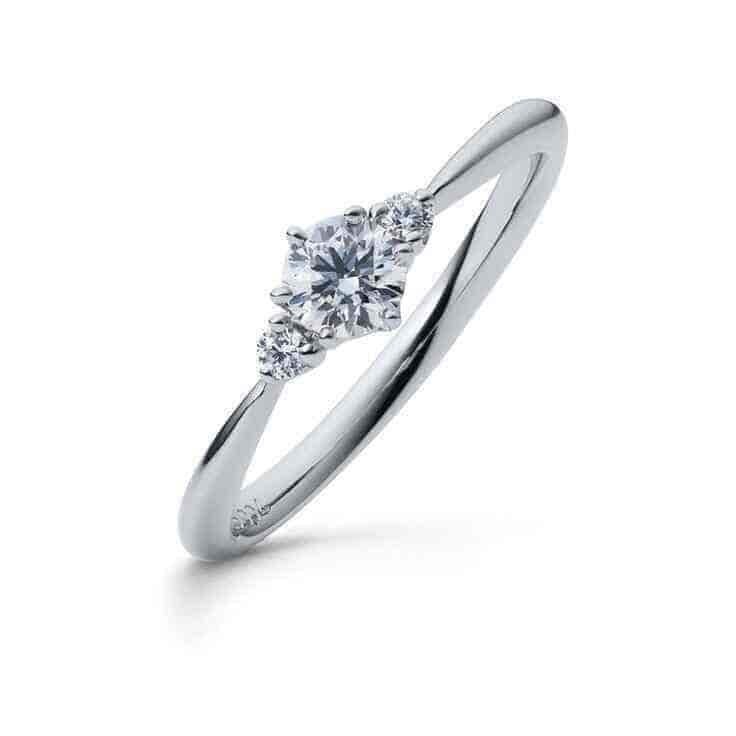 Women's Princess-Cut Diamond Ring in Delhi at ₹ 25,000 ₹