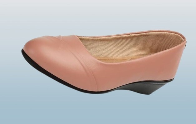 Women Soft Bottom Belly Peach in Jaipur at ₹ 70 ₹ 150 Pr by