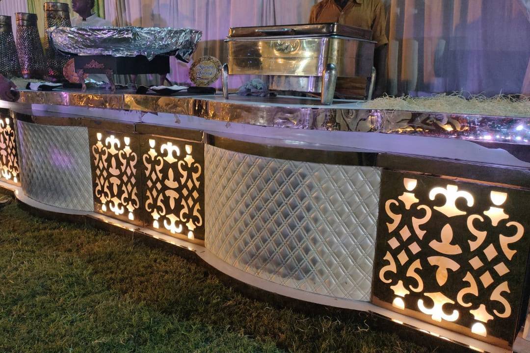 Wooden Catering Display Counter 2x6 Feet in Banda at ₹ 18,000