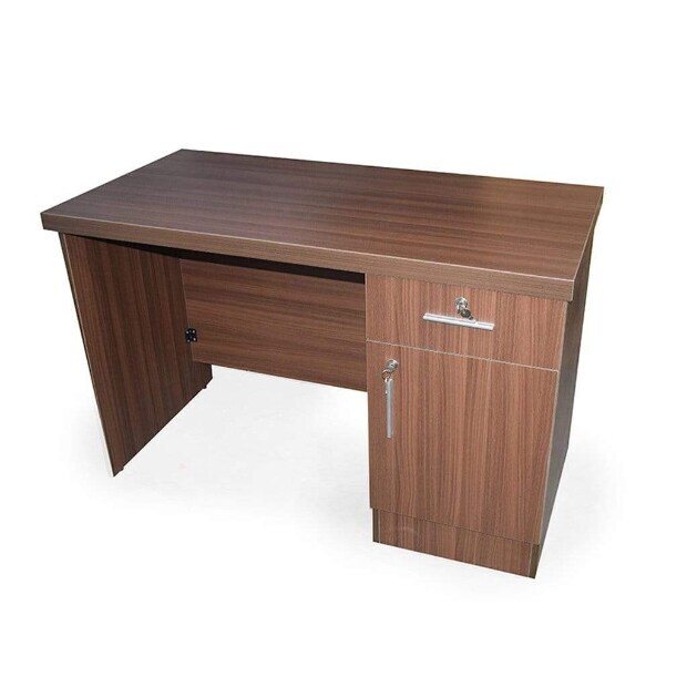 Wooden Second Hand Office Table With Drawer (Brown) in Delhi at