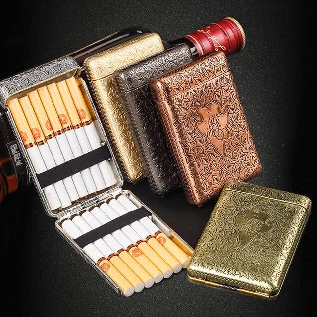 peaky blinders cigarette holder this box, or similar, as seen on blinders. I googled it, but only found posts on Pinterest and stuff..do you know where I can buy it? thanks : r/HelpMeFind Peaky Blinder's Tommy Shelby Cigarette