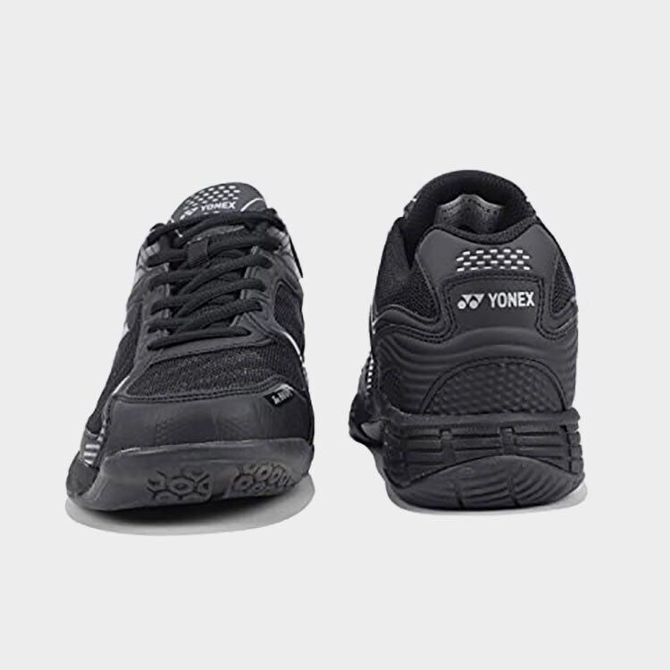 yonex hydro force badminton shoes