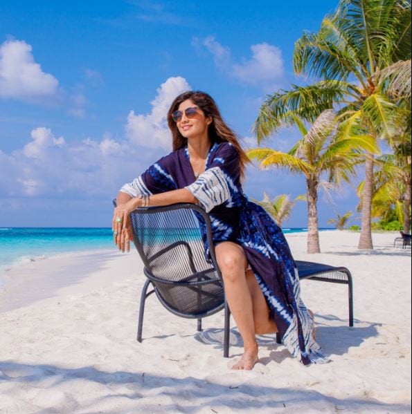 celebrity beach dresses 10 Celebrity Vacation Outfits We Can't Stop Talking About