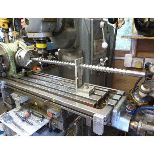 Horizontal Thread Milling Machine in Delhi at best price by D P Enterprises Justdial