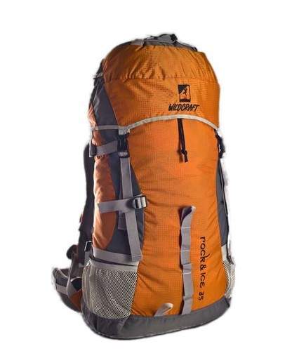 American tourister trekking online bags