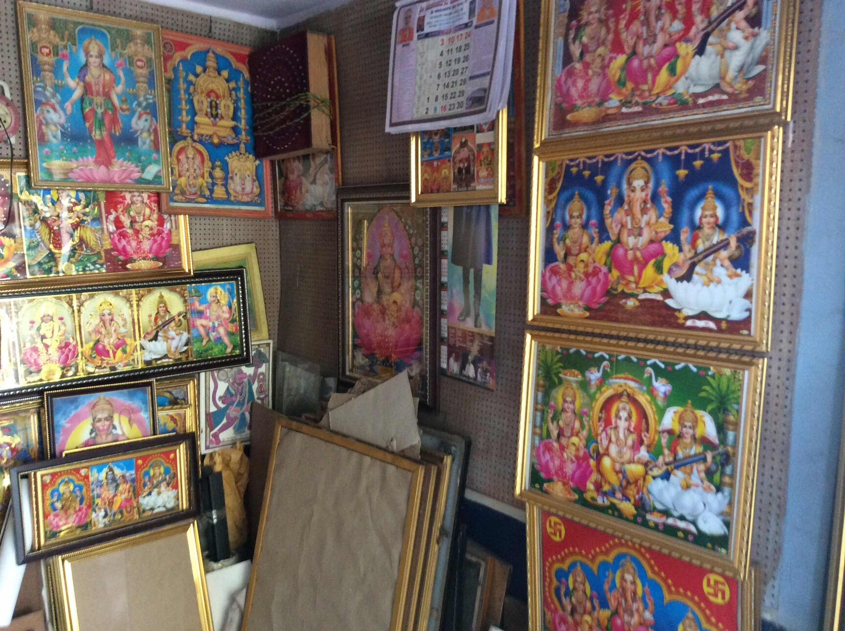 Jayalakshmi Photo Frame Works in Vijayanagar, Bangalore - Best Photo ...