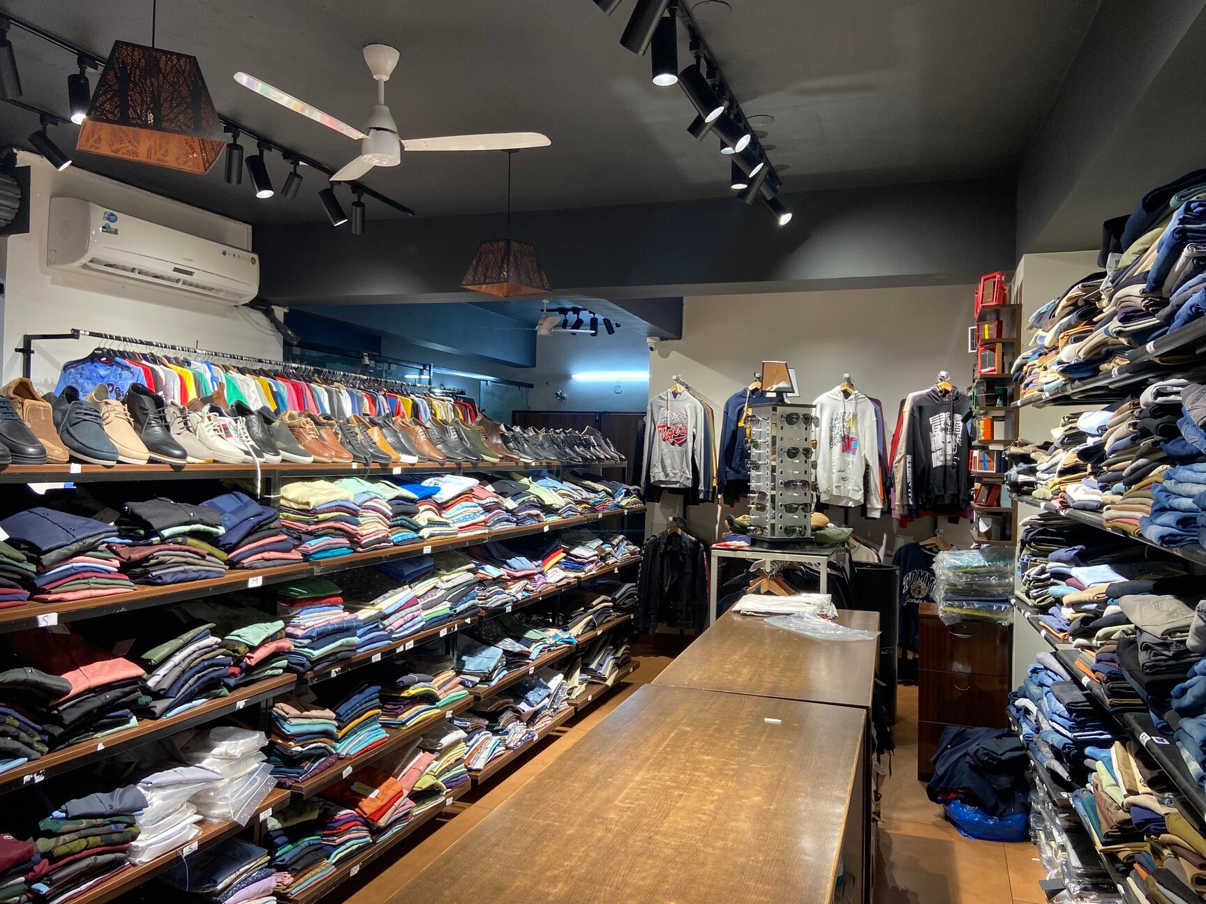 Top And Gents Readymade Garment Retailers in Sethu Rao Street Best