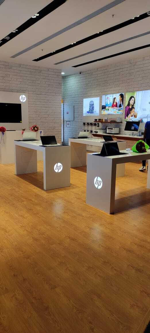 希少！International Shop Display 世界の商店1 Hp It World (Phoenix Market City Mall) in Mahadevapura,Bangalore