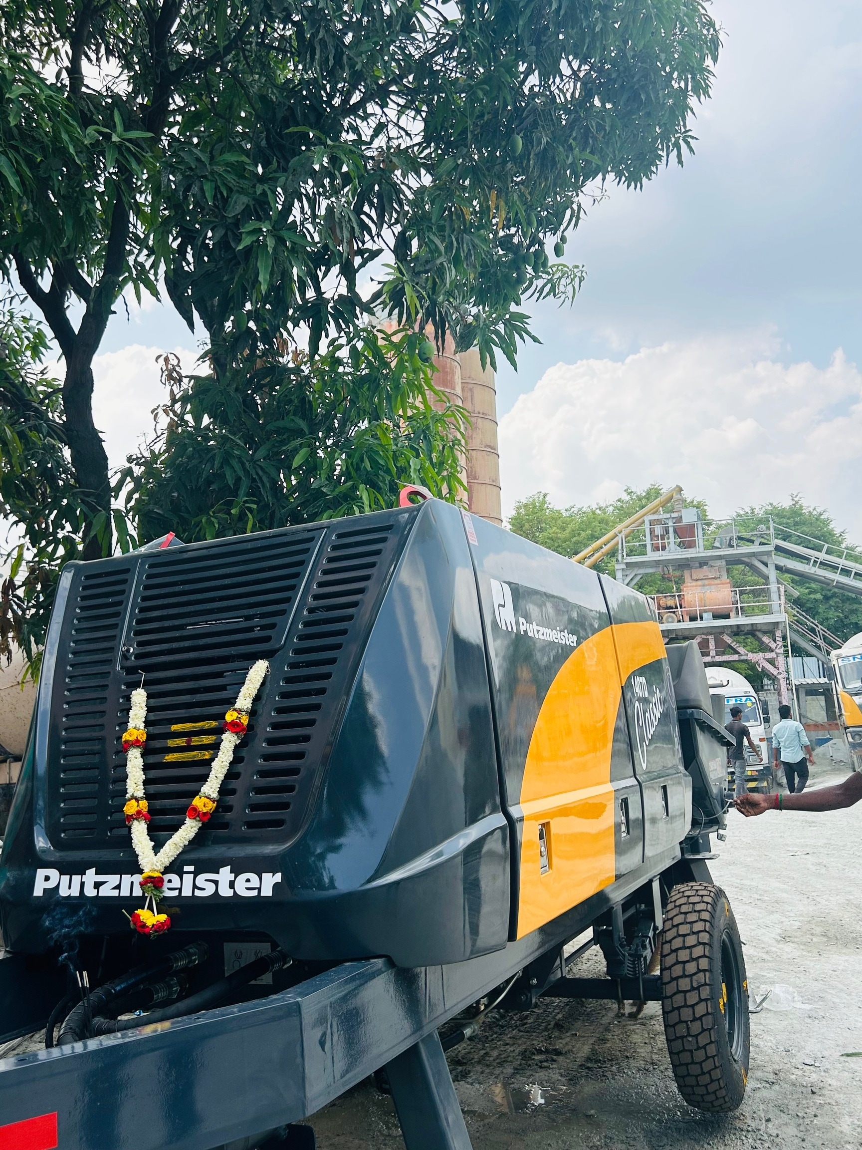 SNR Infra in Begur Road, Bangalore - Best Concrete Block Manufacturers in  Bangalore - Justdial