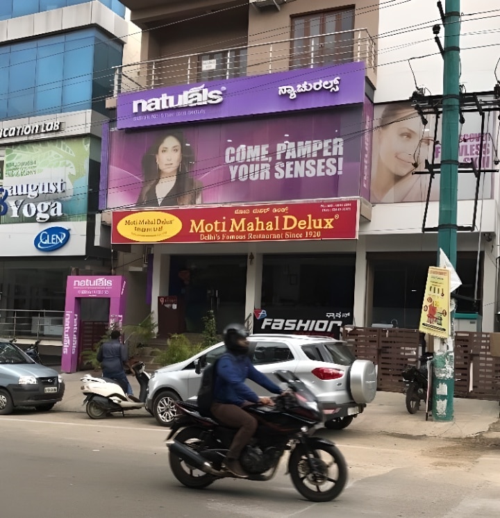 Top Salons For Acrylic Natural Nail Set in Hsr Layout - Best Salons For ...