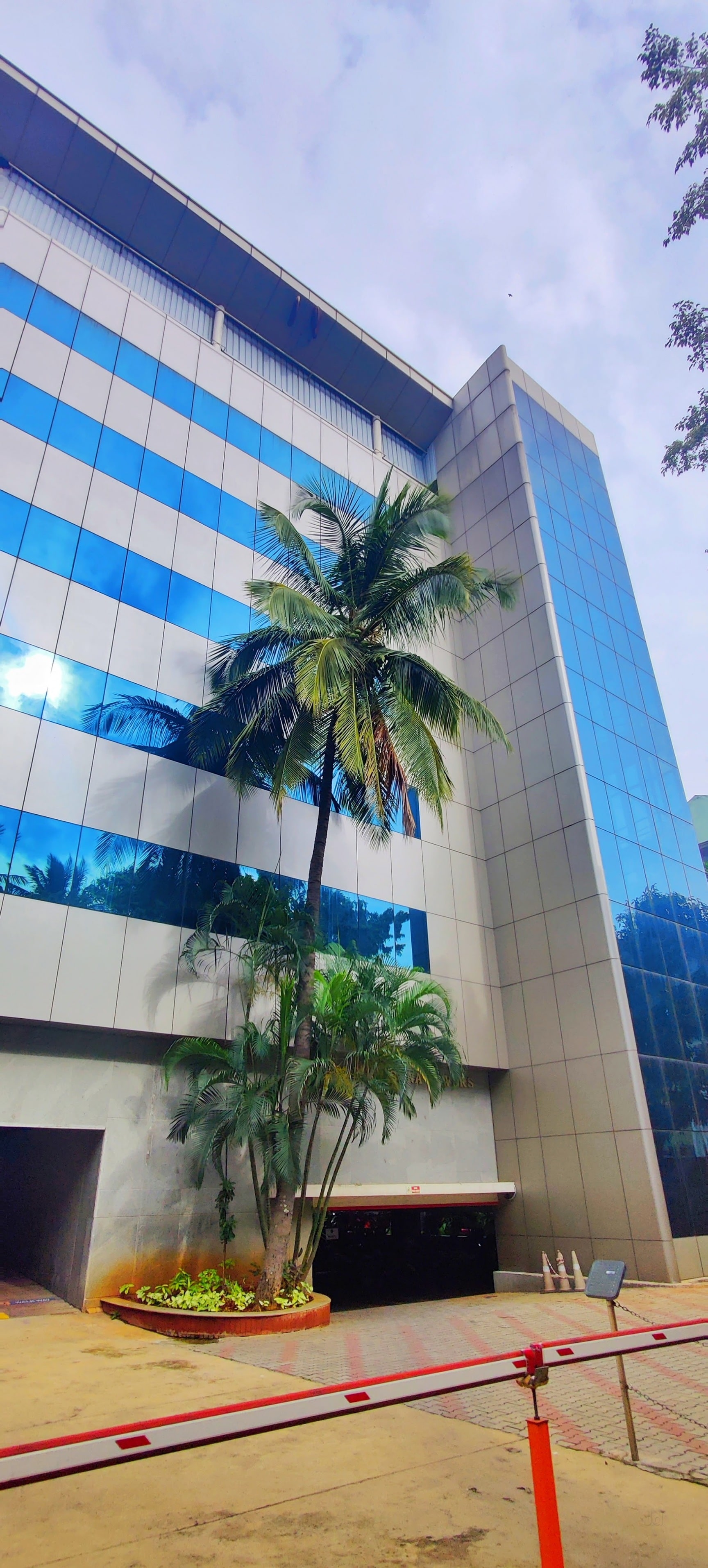 Loadshare Networks Pvt. Ltd. office