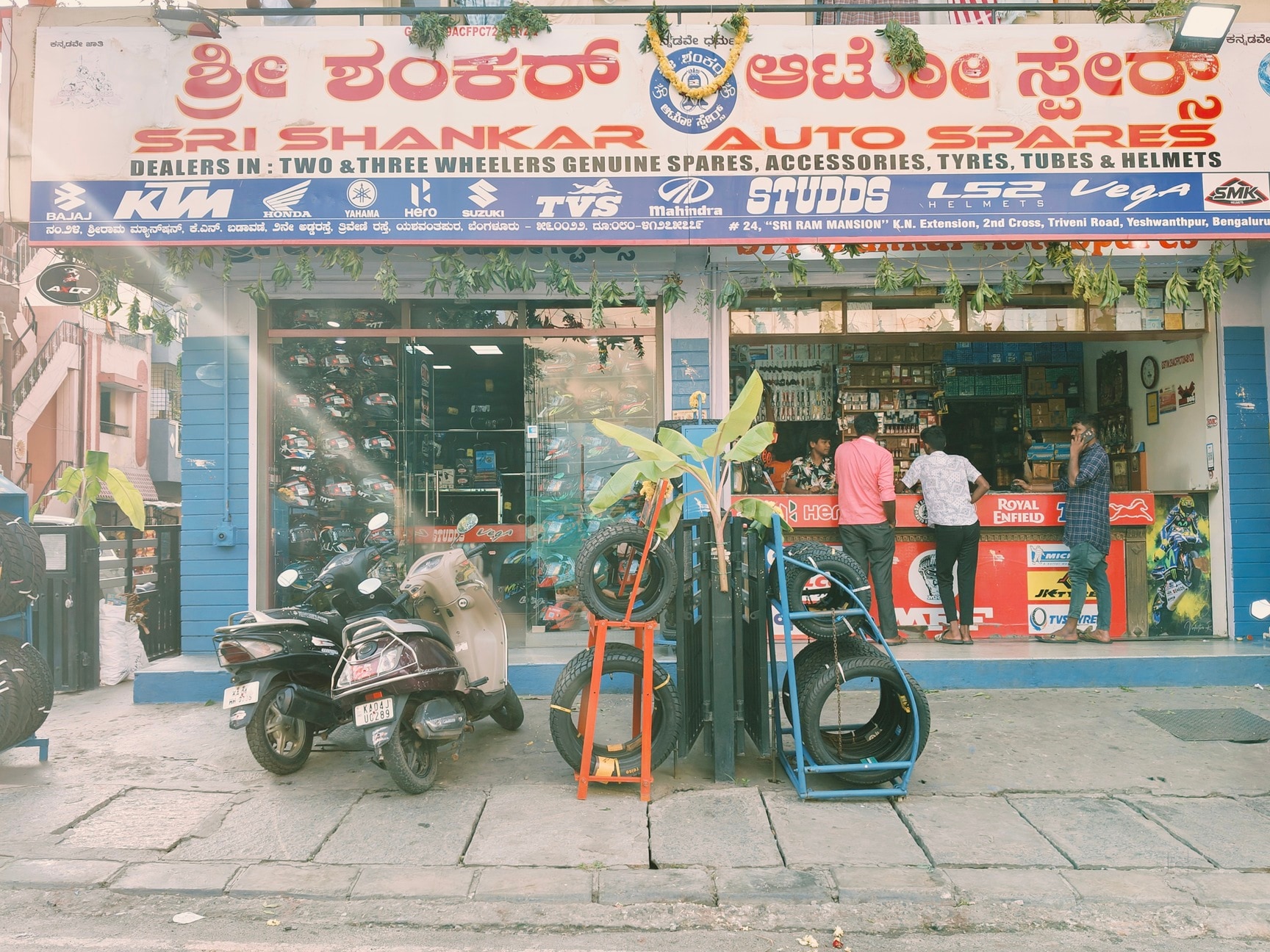 Road Bangalore Two Wheeler Accessories Shop Aaron Cruz Helmets In