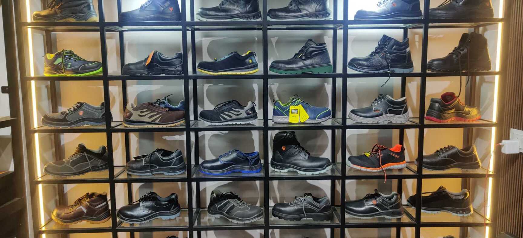 Uniform Shoes in Pondicherry Comfortable, Durable Stylish - Main Image