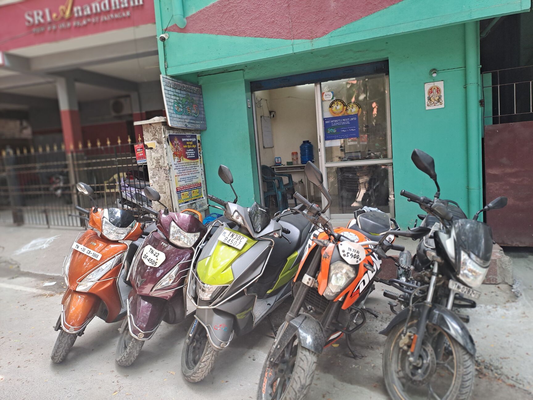 Royal Brothers Rent For Two Wheeler Vehicle Rental Price List Of
