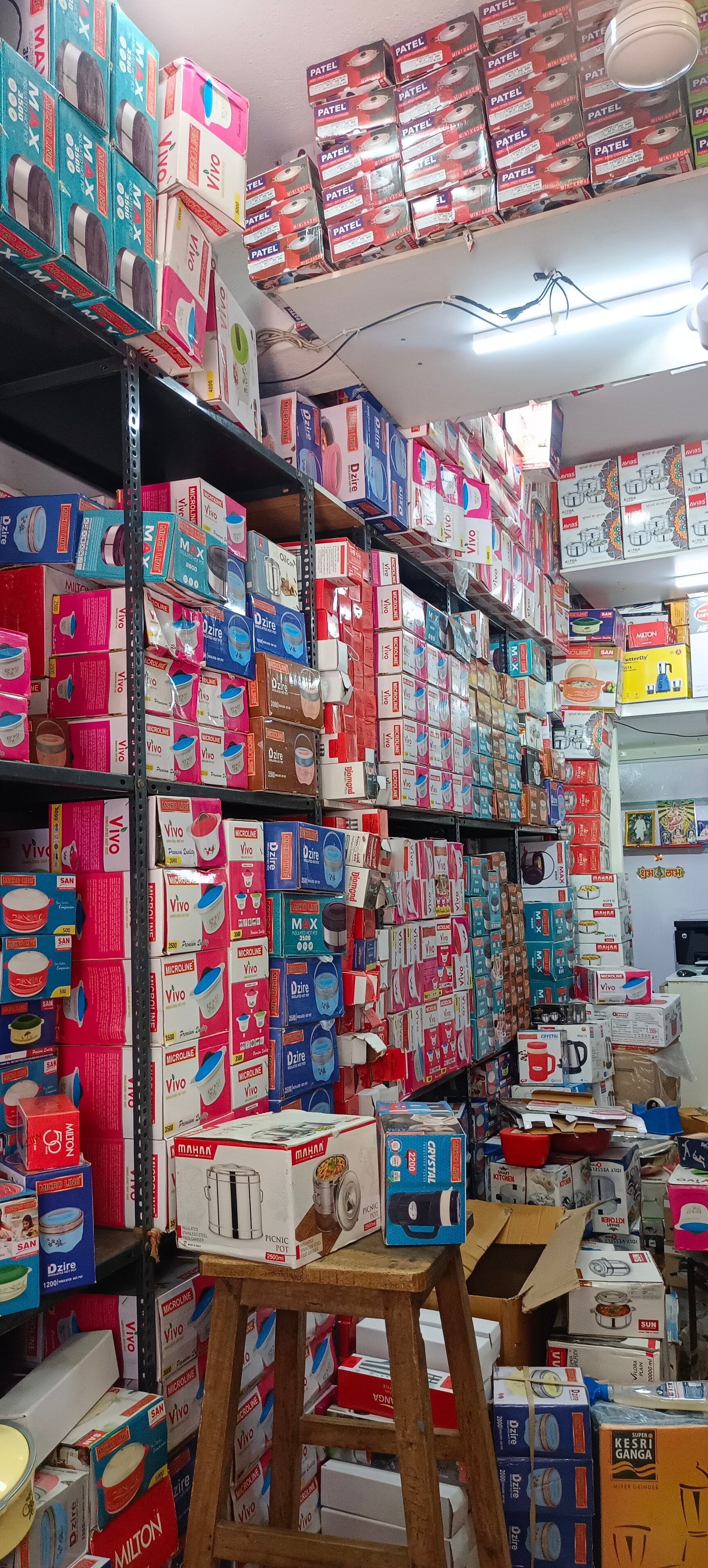 Lunch box slim in Chennai Compact, Stylish, and Durable