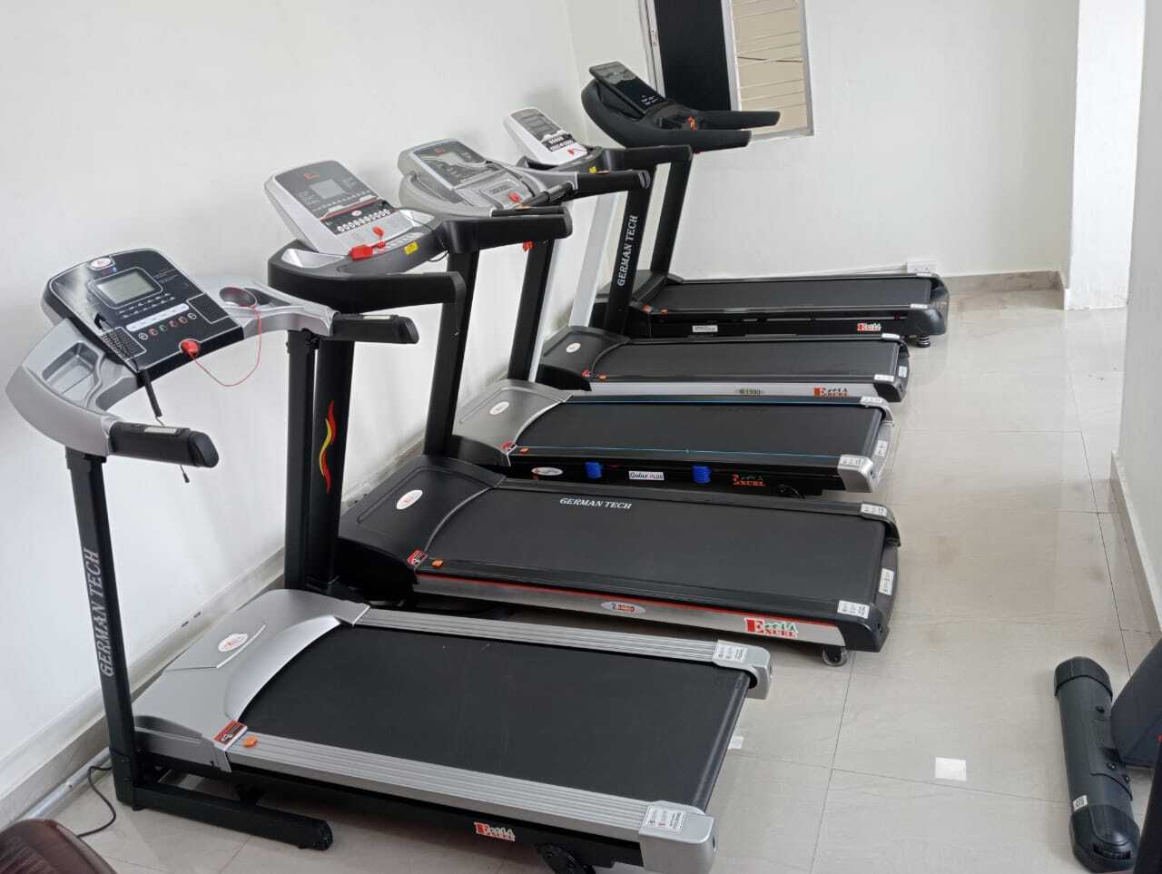 Treadmill Home Gym Equipment Retailers Stores That Sell Fitness