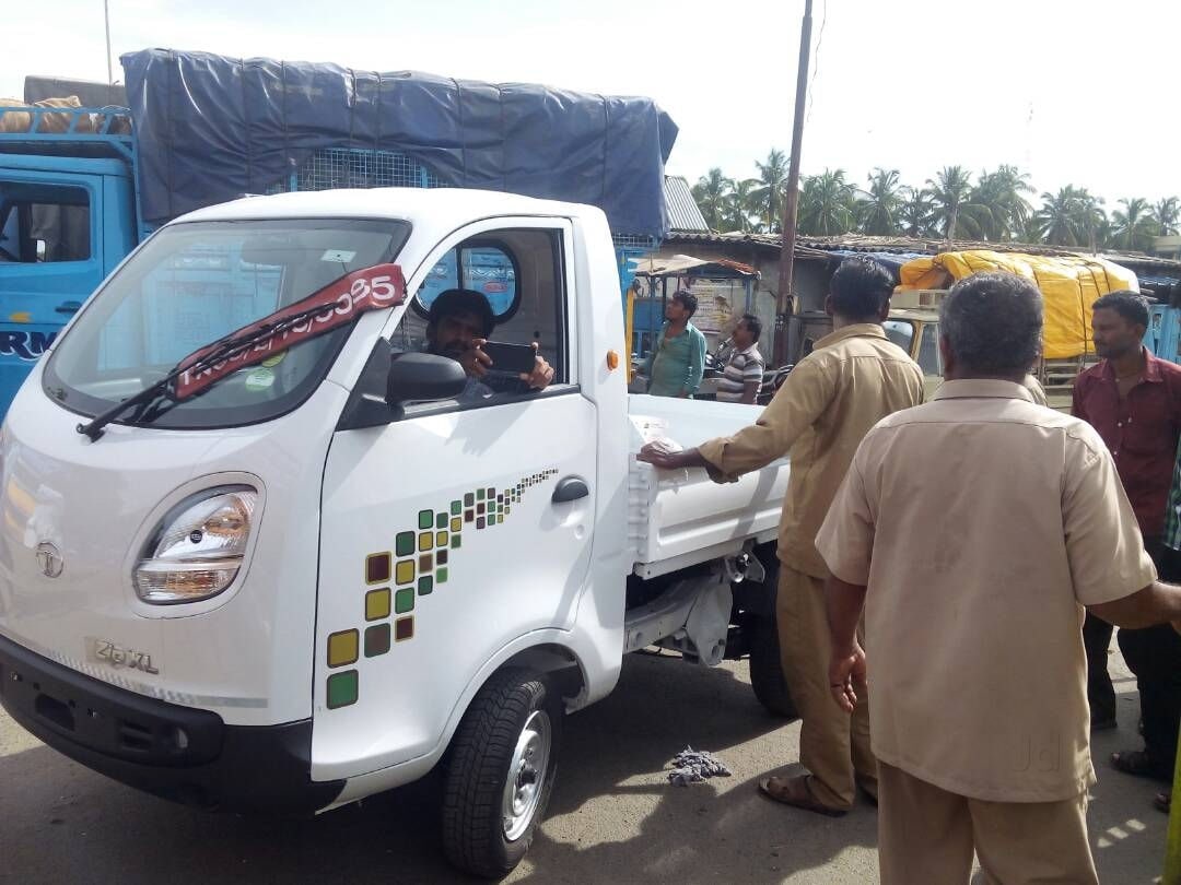 HOT Bhopal Tata Magic School Van Olx TATA Magic Passenger