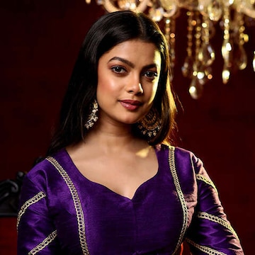 Pushti sochli porno tomosha qiling Porno gey marvel video