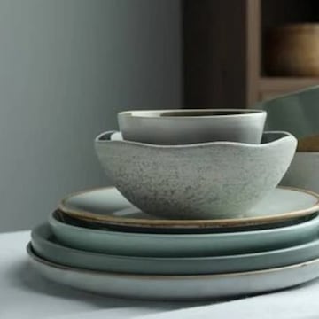 Grand Plaza Hotel Bowls