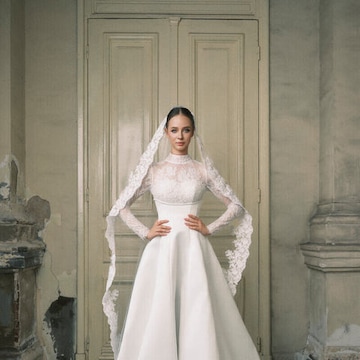 designer wedding dresses in ahmedabad Top Wedding Gown Manufacturers in Ahmedabad - Best Bridal Gown  Manufacturers