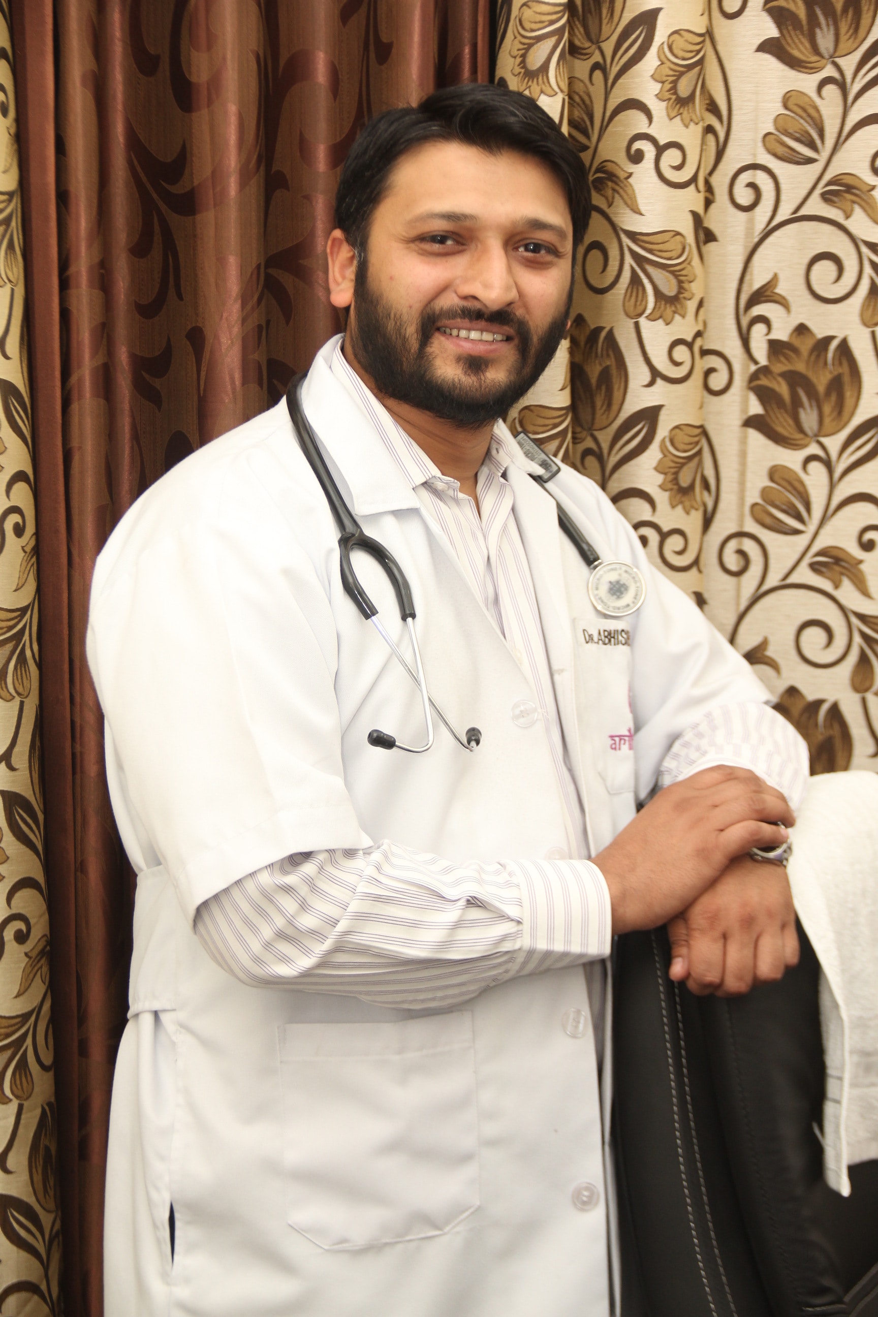 Dr. Abhishek Jain (Arihant Hospital) in Rispana,Dehradun - Best General  Surgeon Doctors near me in Dehradun - Justdial
