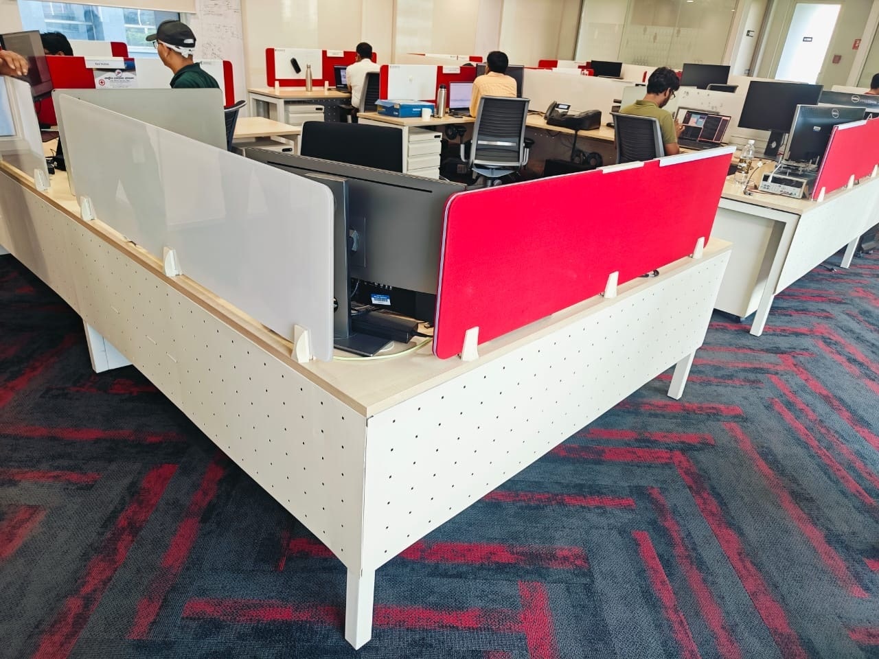 Second Hand Office Table in Chandigarh Affordable, Durable