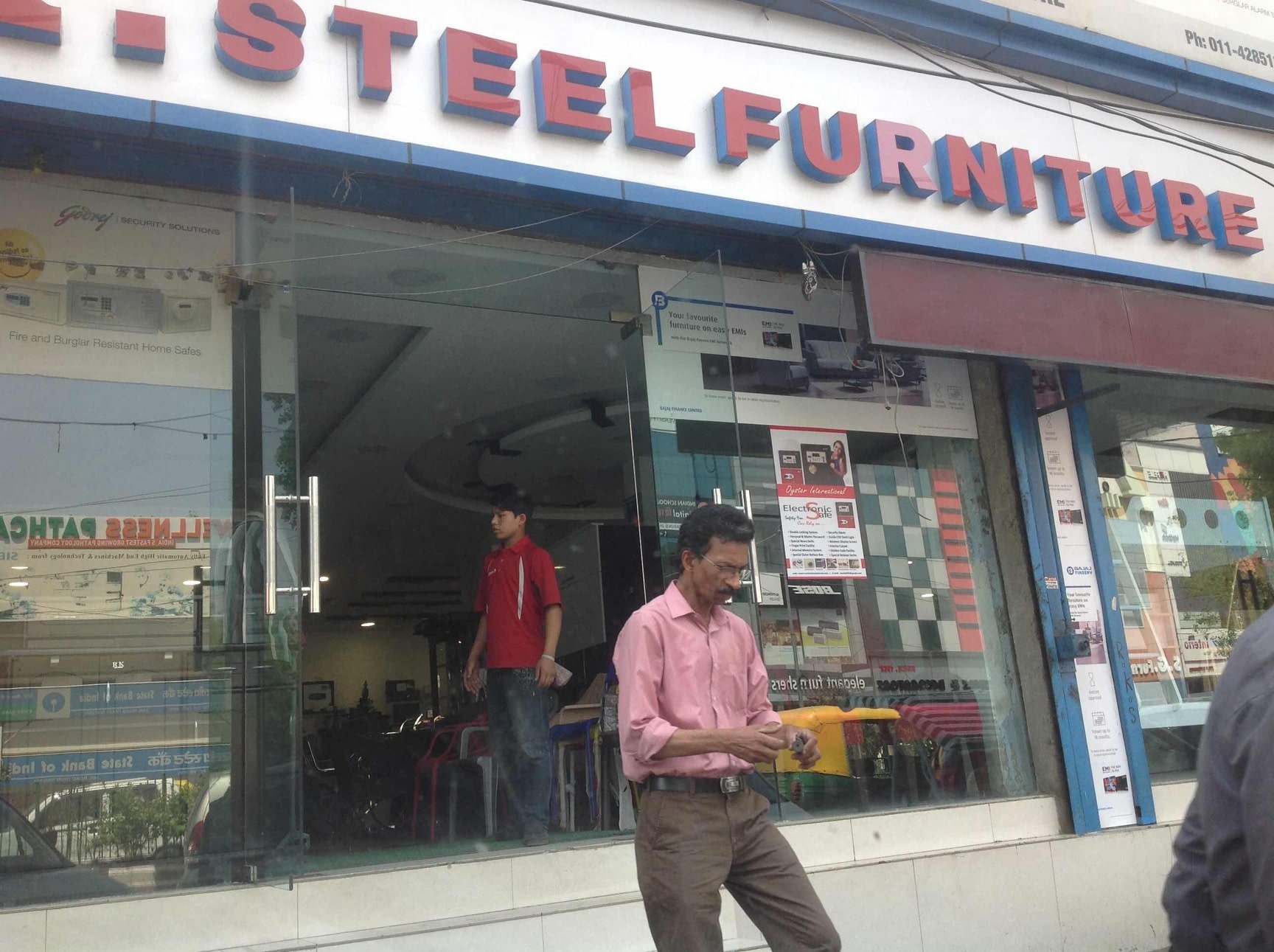 Double Bed with Storage Stylish, Spacious Functional