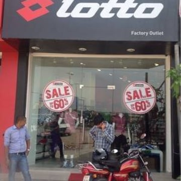 nike factory outlet mahipalpur