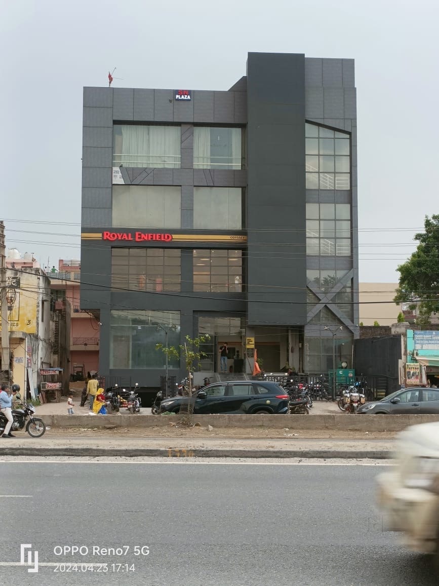 Royal Rider Cycle Top Authorised Royal Enfield Dealers in Greater Noida - Best Royal ...