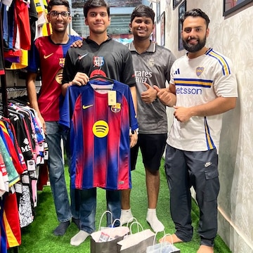 Jersey by Buddies in Sarai Khalil,Delhi - Best Readymade Garment