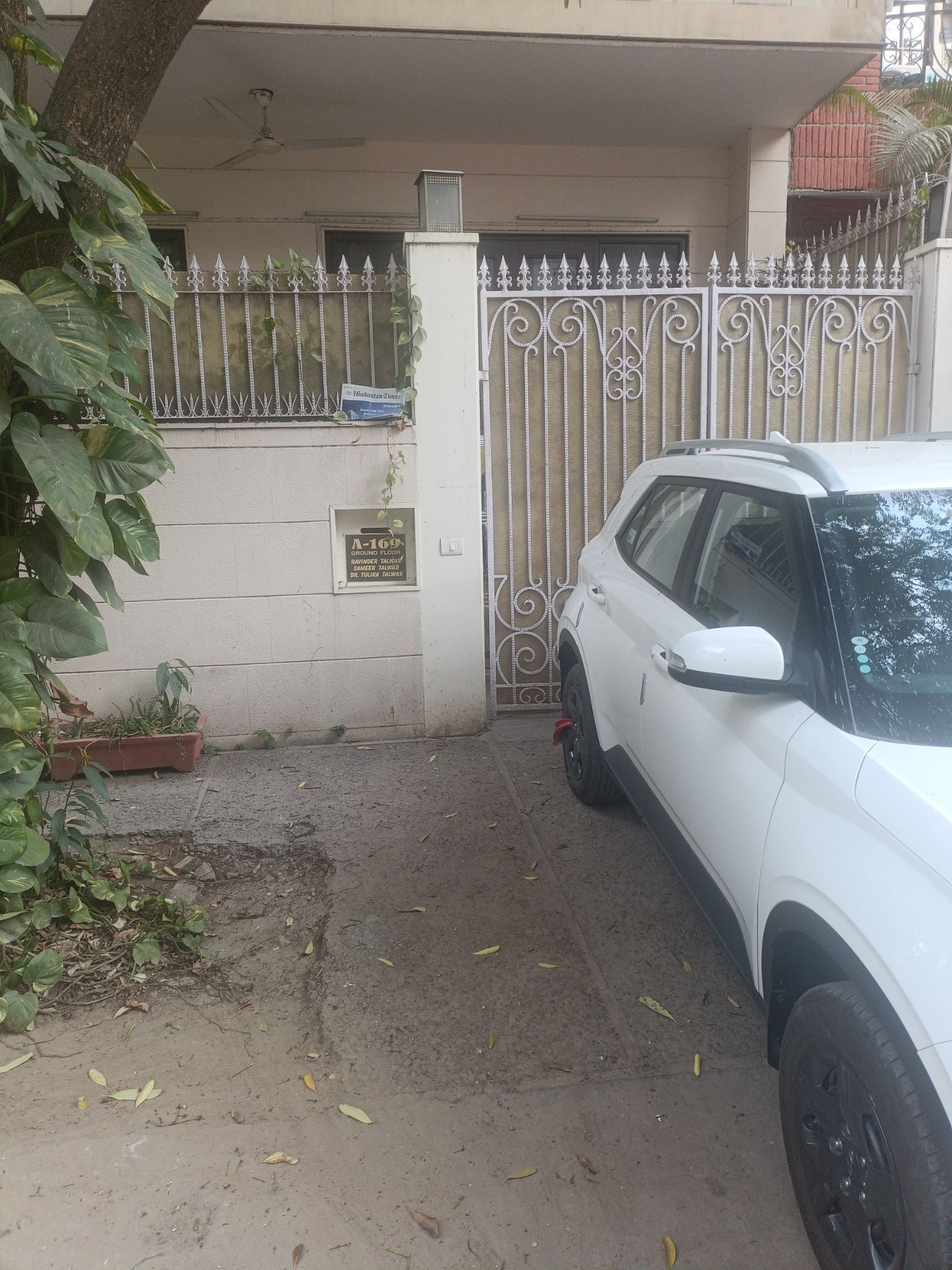 Super Labels in Defence Colony, Delhi - Best Sticker Manufacturers in ...