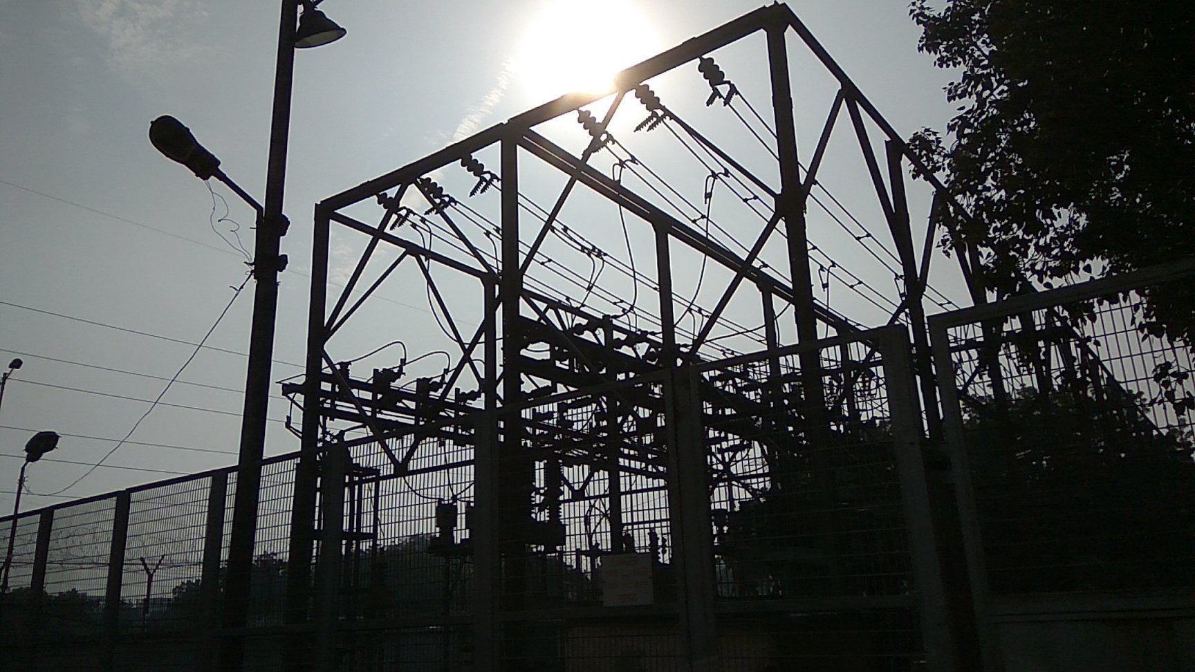 Bses Rajdhani Power Ltd (Customer Care) Customer Care Number in Delhi ...