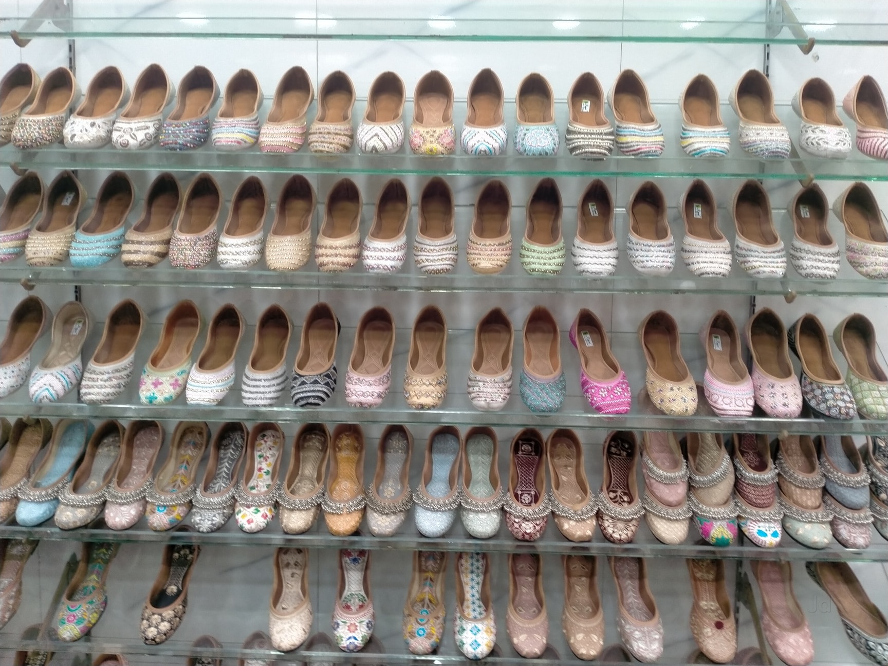 Crocs Size Pink, White Ladies Footwear Crocs Size Pink