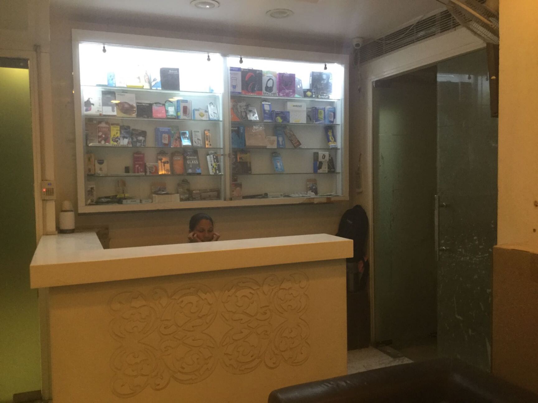 Jbl T460bt Headphones Wireless Price Starting From Rs Find