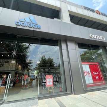 Adidas factory outlet dubai hotsell