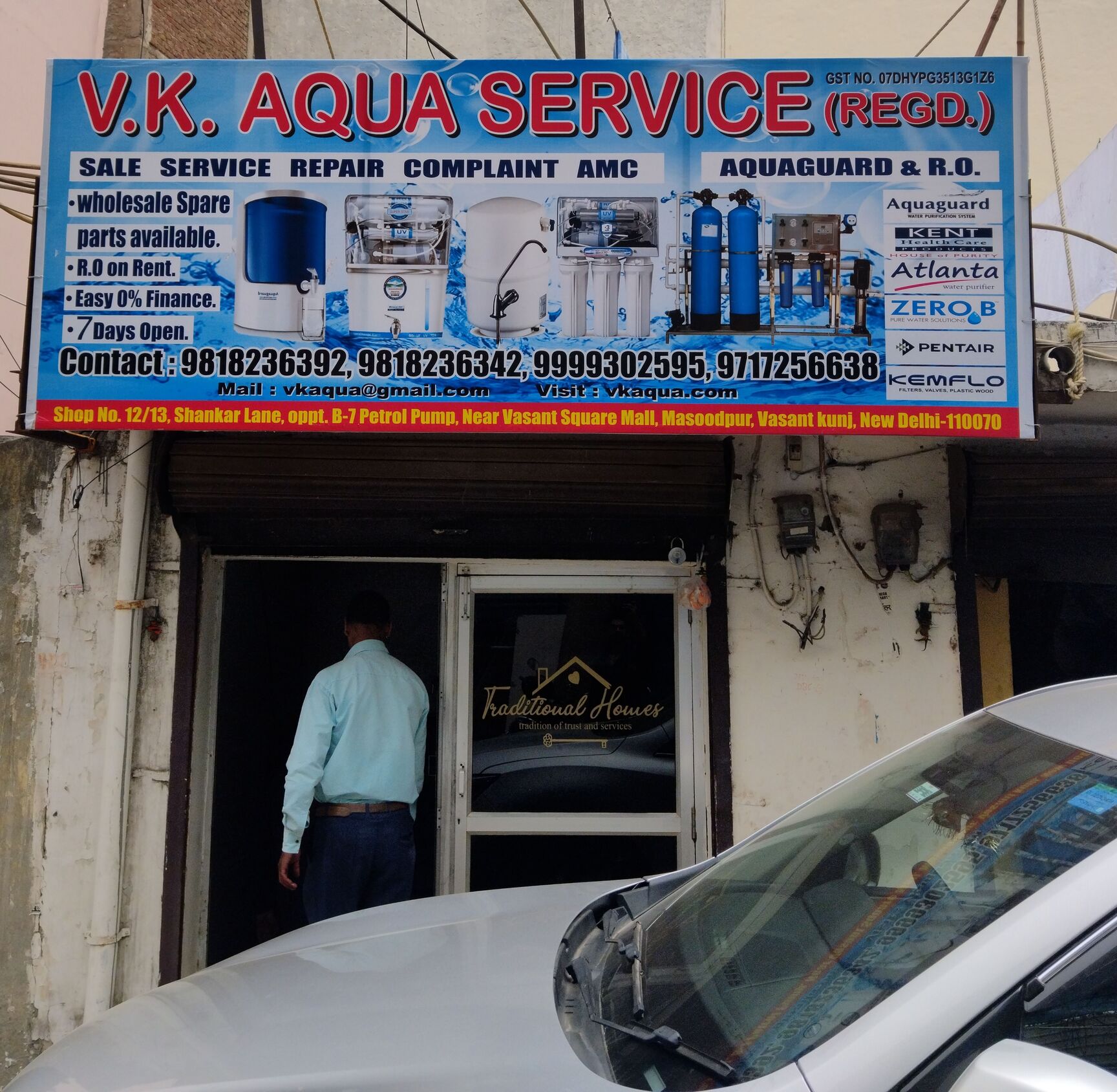 Vasant Kunj Hero Service Center Mahipalpur Livpure RO UV UF Litres