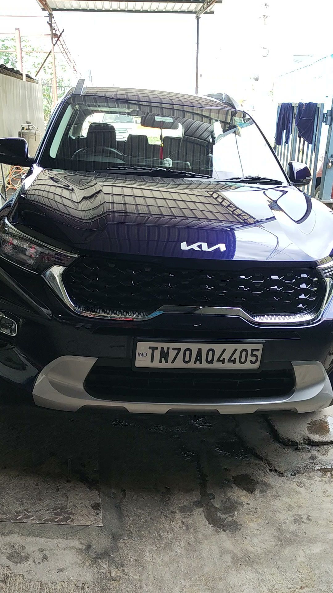 xl6 showroom near me