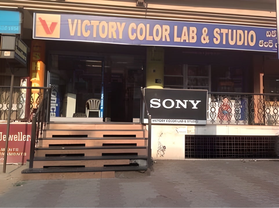 Top Photo Studios For Post Wedding Shoot near Inorbit Mall Madhapur ...