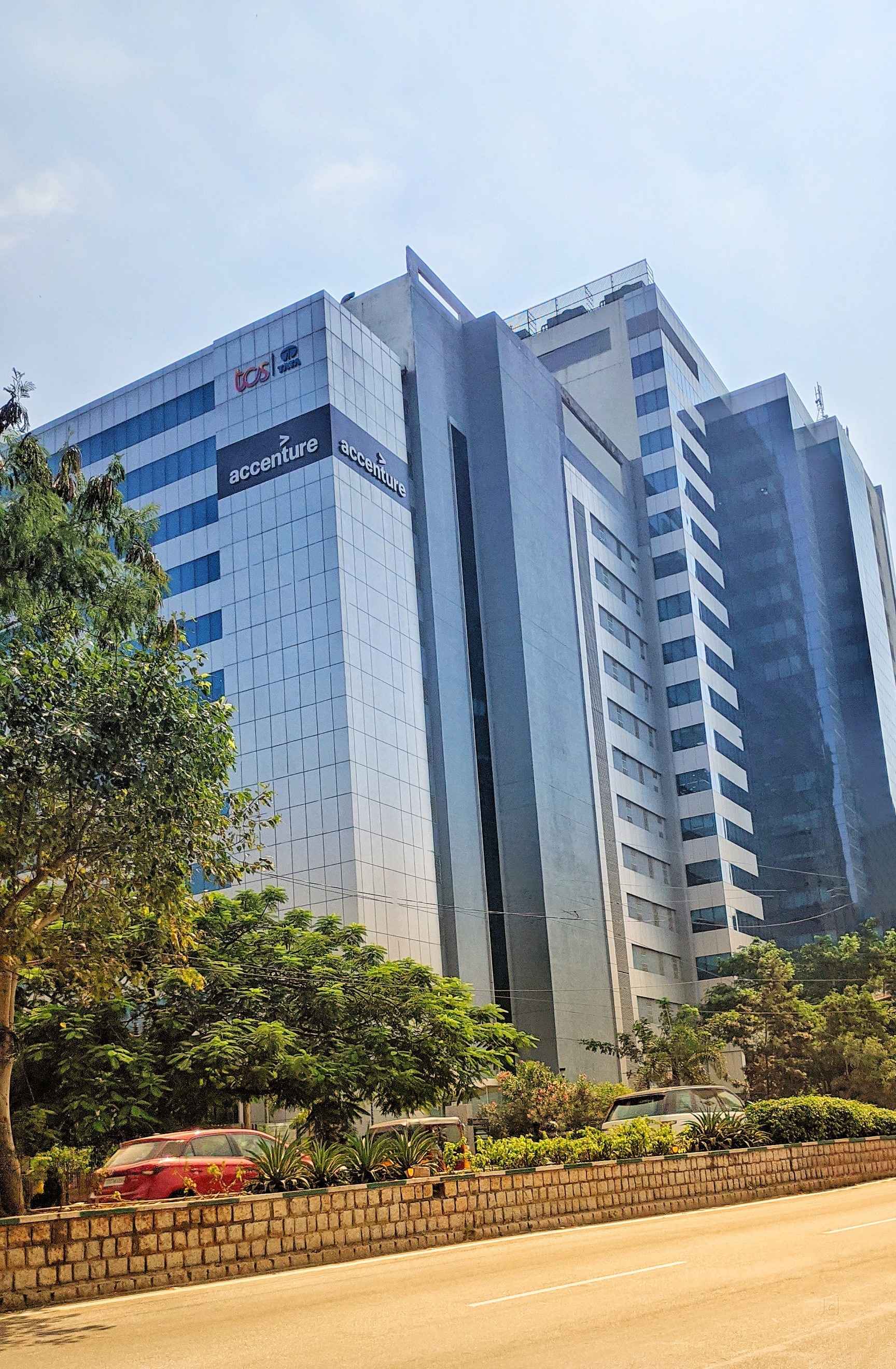 Mantri Cosmos in Wipro Circle-Gachibowli, Hyderabad - Best Corporate  Companies in Hyderabad - Justdial