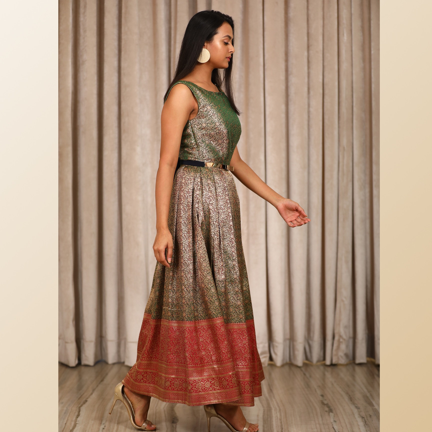 ladies dresses in hyderabad Modern Dress for Women - Chic & Stylish Options Wear