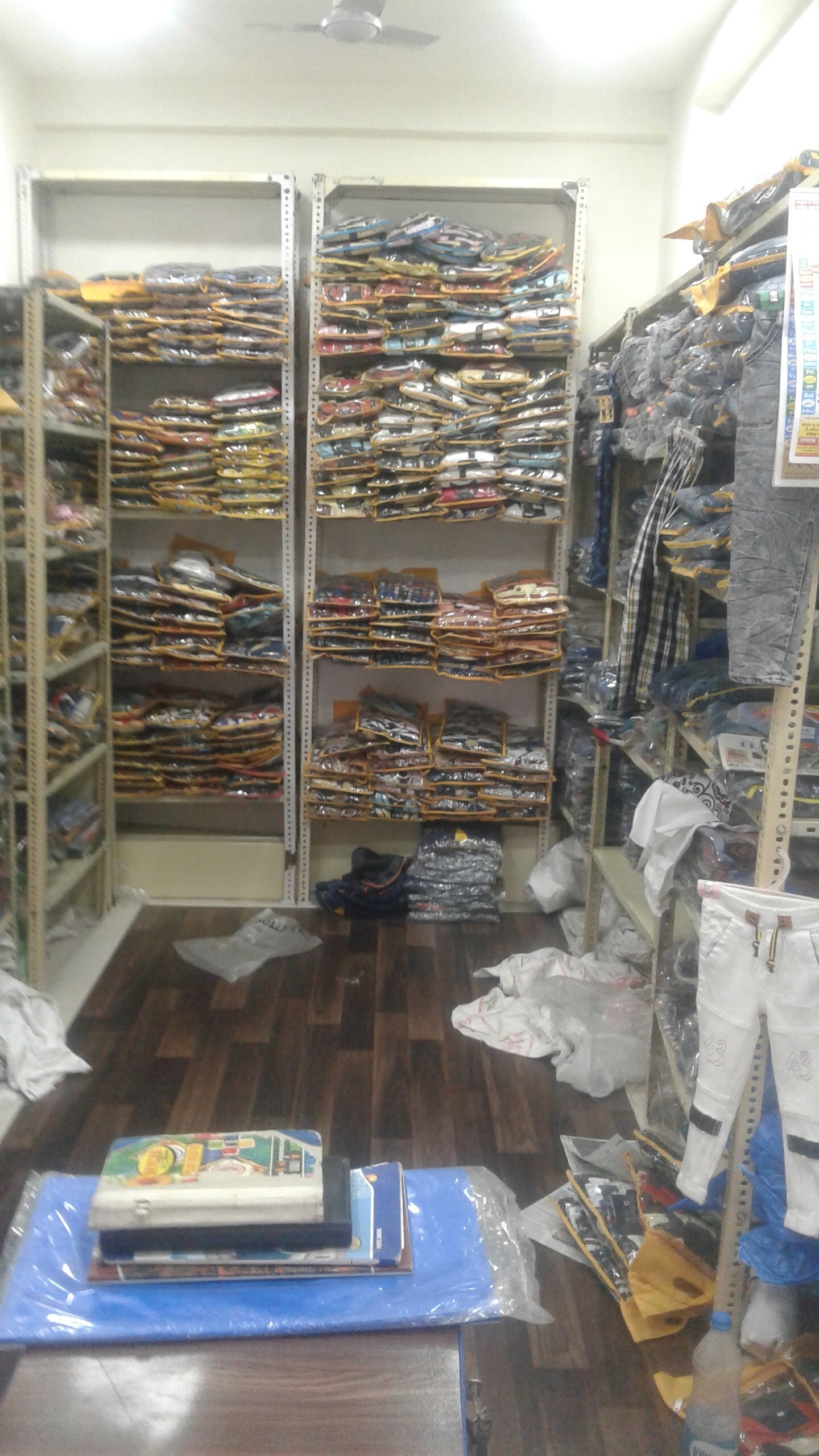 Monnalisa Children Apparel in Hyderabad Dealers, Manufacturers