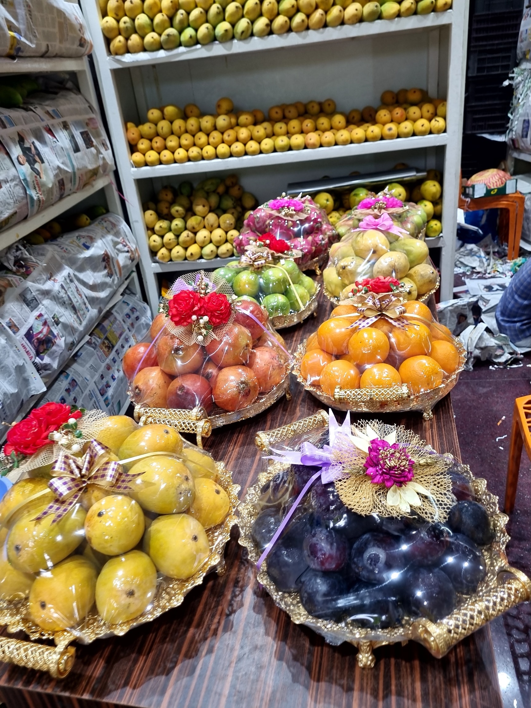 Lucky Fruit House in Mozamjahi Market, Hyderabad - Best Dry Fruit Lucky Fruit House in Mozamjahi Market, Hyderabad - Best Dry Fruit
