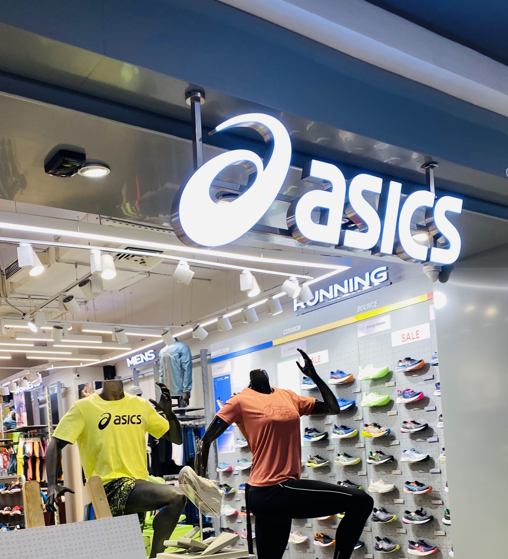 asics store