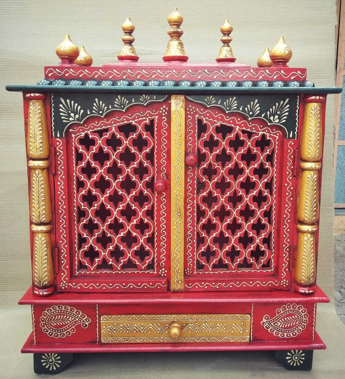 Hotel Kalinga Fastrack Costliest Watch Marble Box Marbal Box Price