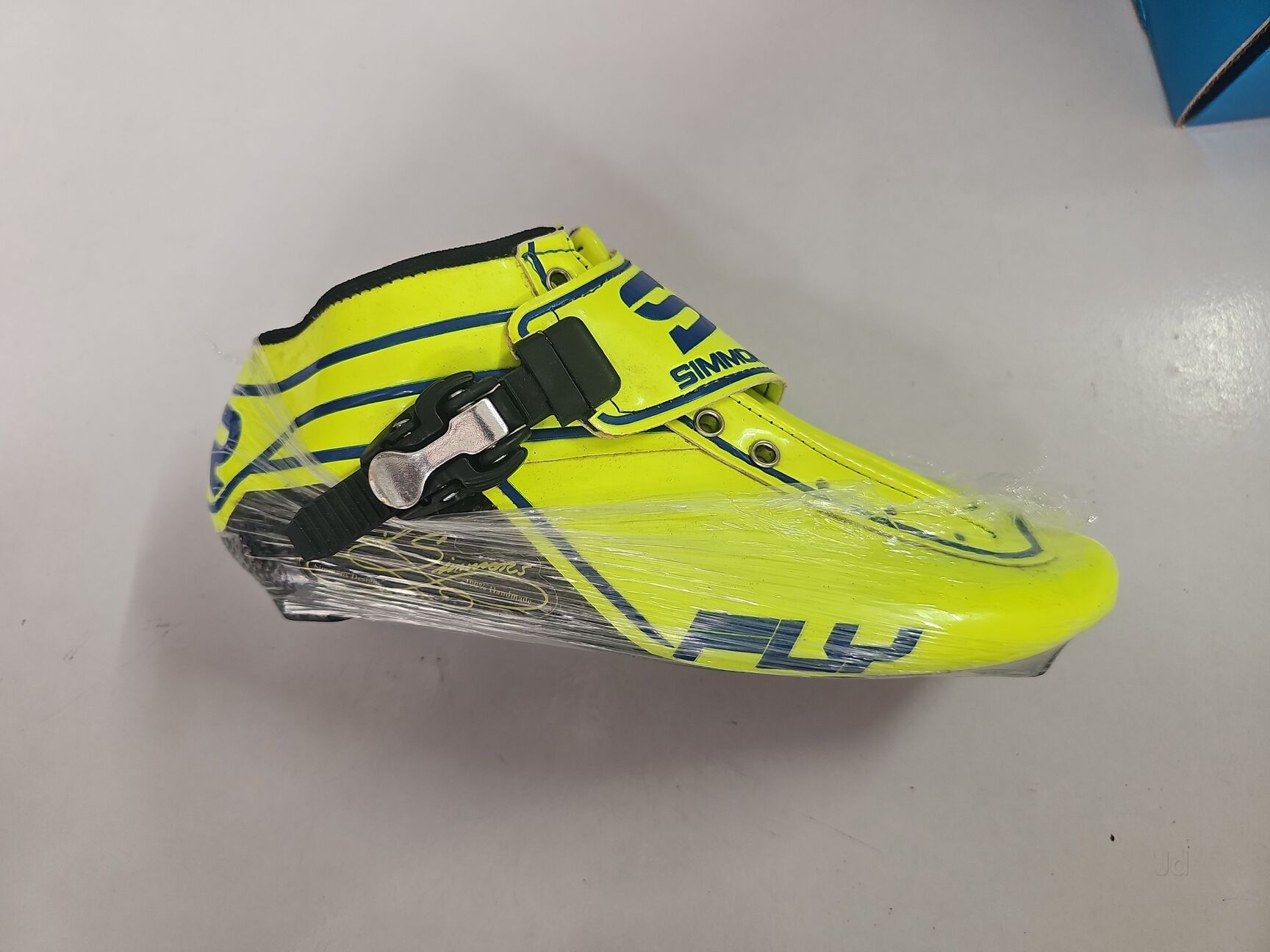 Skate Shoes Stylish, Durable Comfortable Justdial Verified