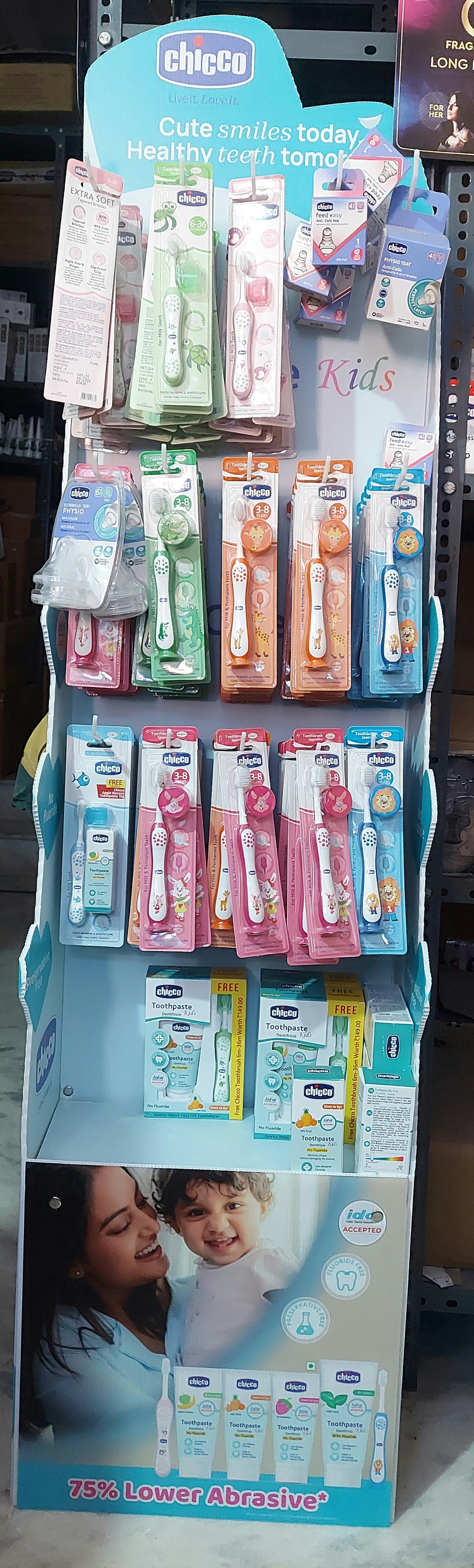 Perfume Dealers L2339oreal Paris in Kanpur - Dealers