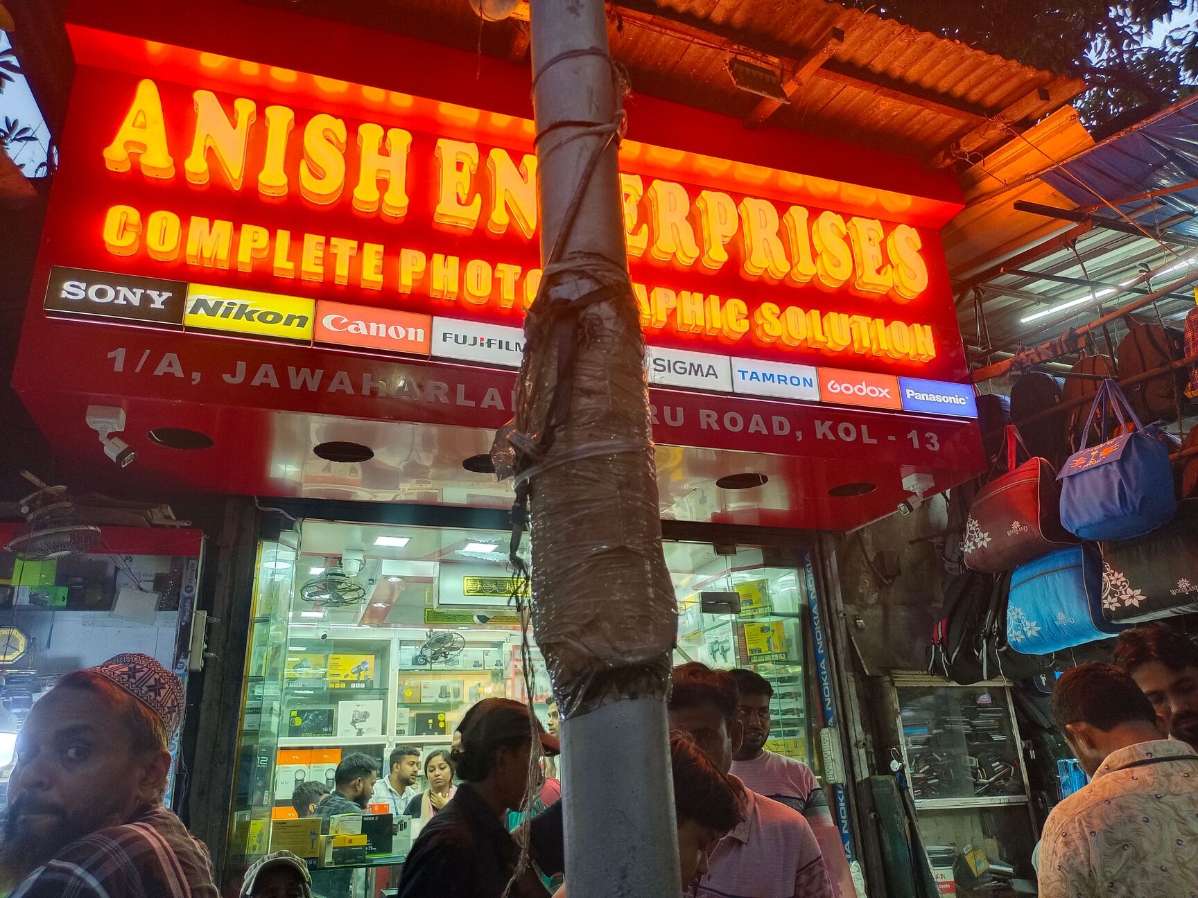 Kolkata Canon Store Nearby 18-105 Mm Camera Lens Price Starting