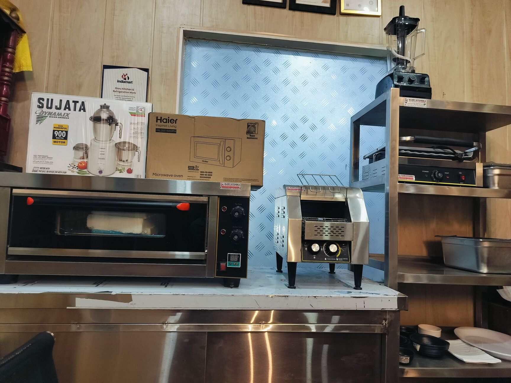 Alister Hot Plate Price Starting From Rs Find Verified