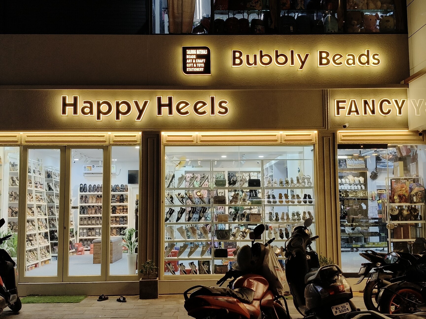 Lace For Garments in Malappuram Elegant Trimmings Decorative