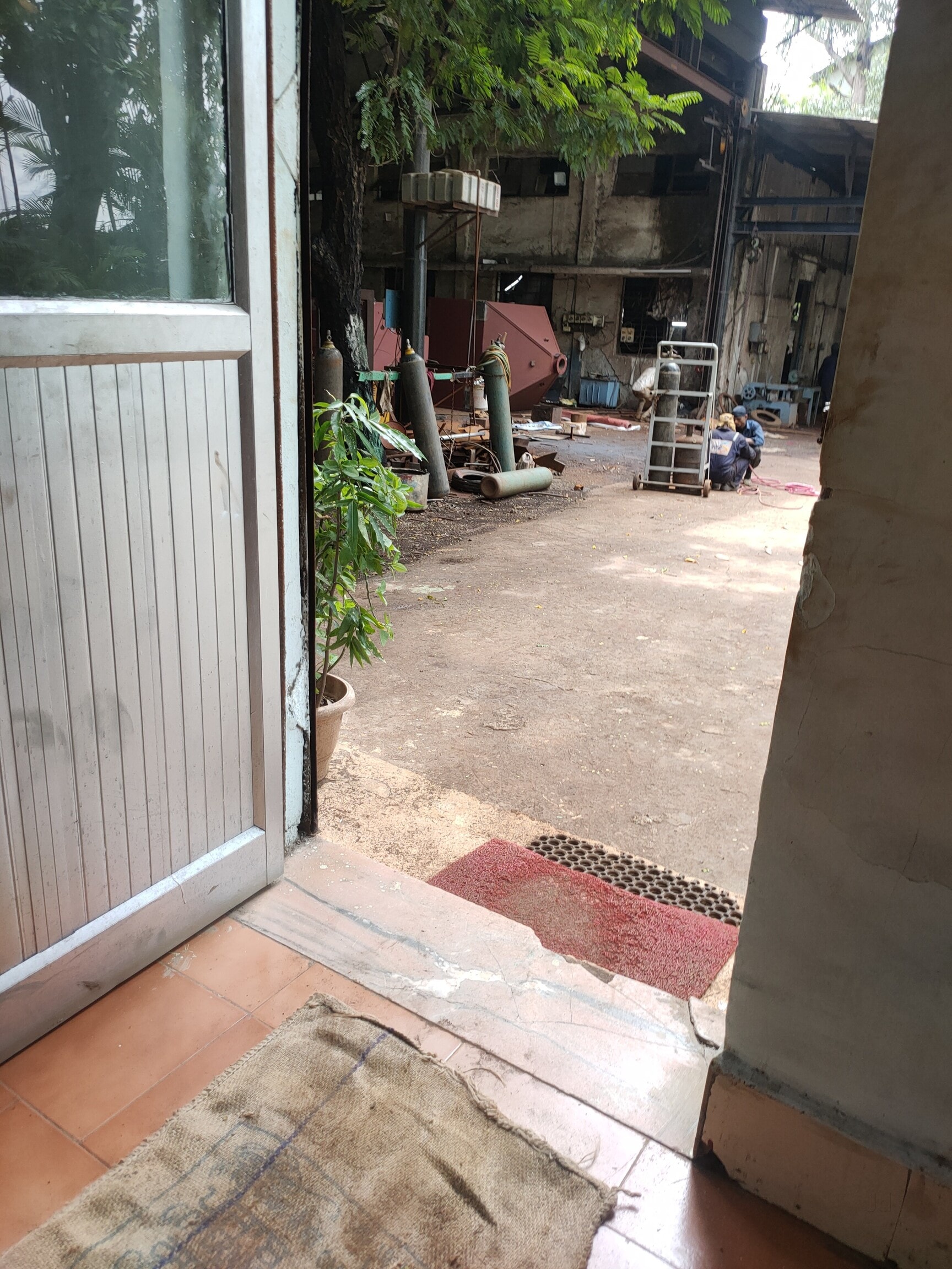 Dynatech 12 Inch Speaker in Mathura Dealers, Manufacturers